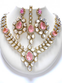 kundan-jewelry-set-3744KNS1547